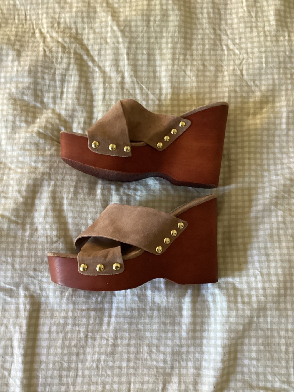 Steve Madden Taupe Suede Crisscross Wedge Sandals with Gold Studs